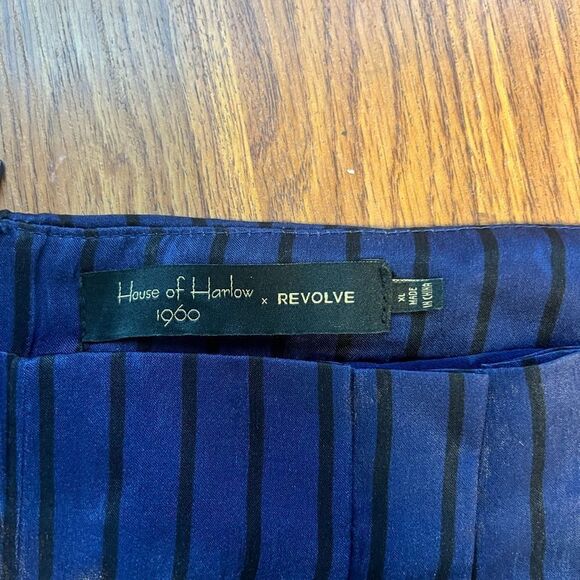 HOUSE OF HARLOW 1969 SILKY PANTS - Picture 7 of 7